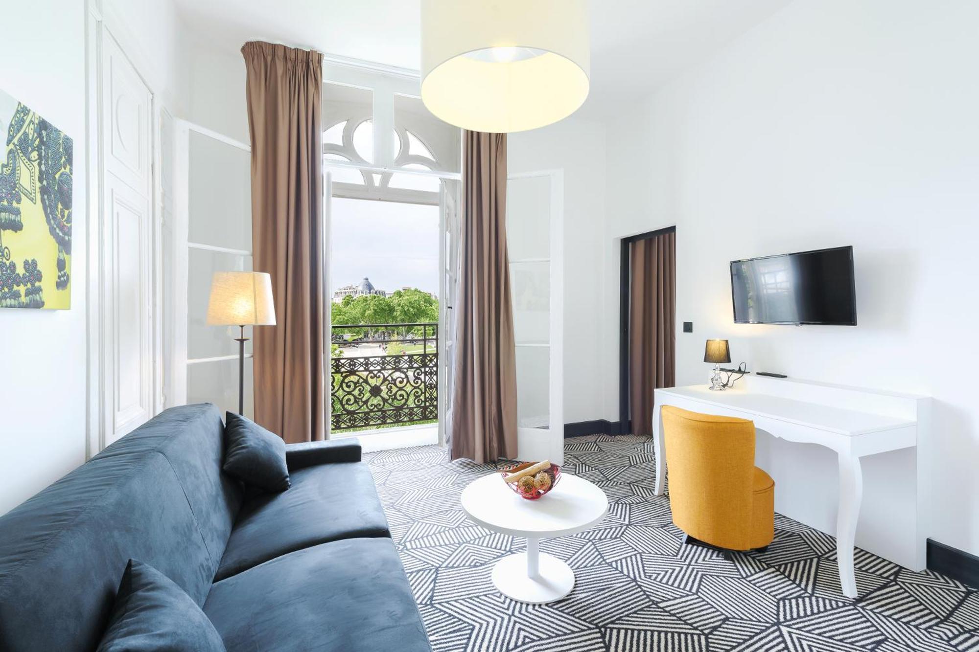 Appart'City Collection Nimes Arenes Bagian luar foto